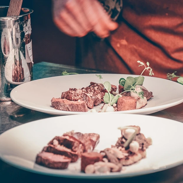 Luxe-dineren-Hendrik-van-Maurick-in-Vught-eten
