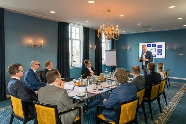 Vergaderruimte met technische faciliteiten